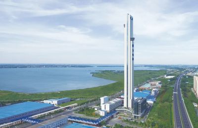 这家上市公司,准备卖62套房子!